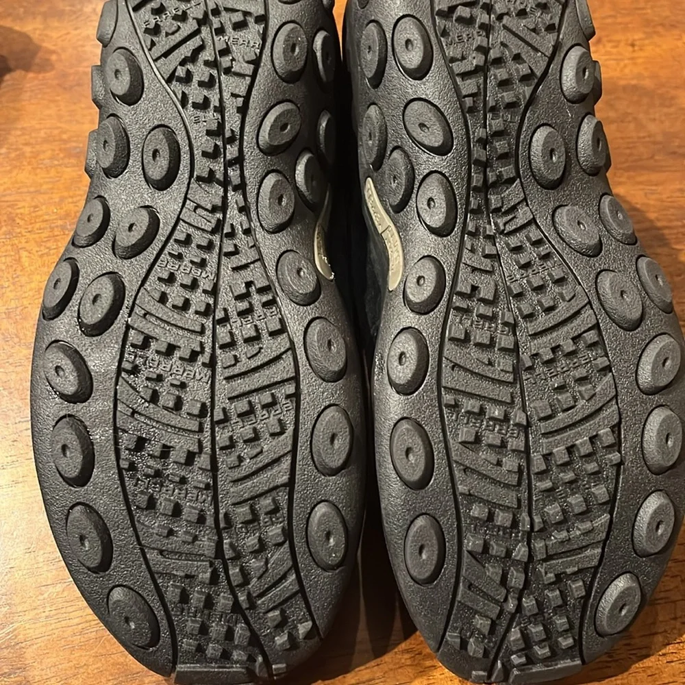 Merrell slip on shoes in black suede size 7.5 - Picture 3 of 9